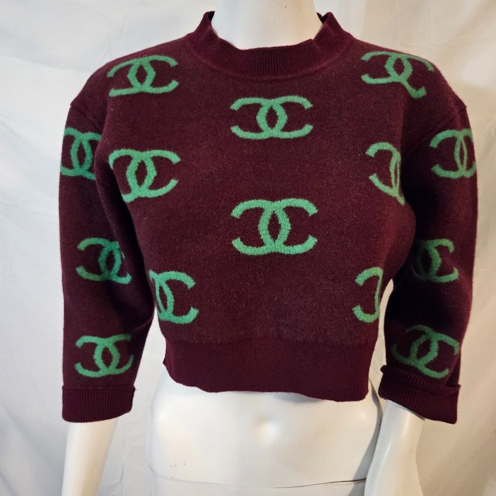 CHANEL CC Logo Crop Sweater Italy 36/XS